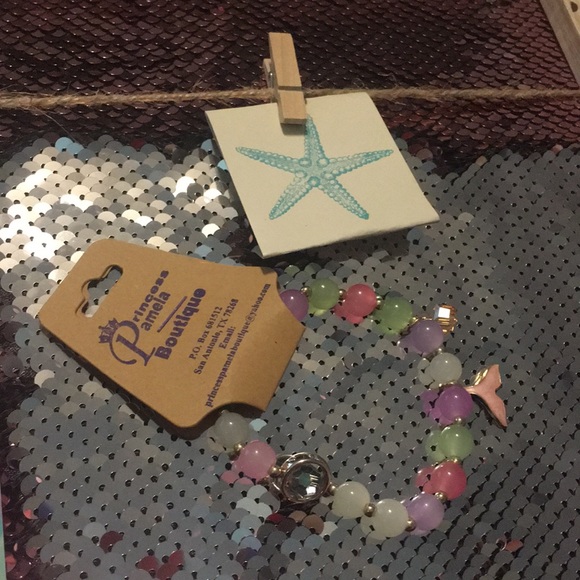 🔵Mermaid Tail Multicolor Beaded Bracelet - Picture 6 of 8